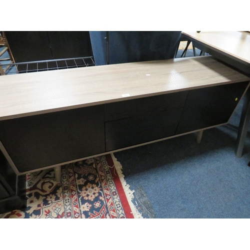 Lot 804       