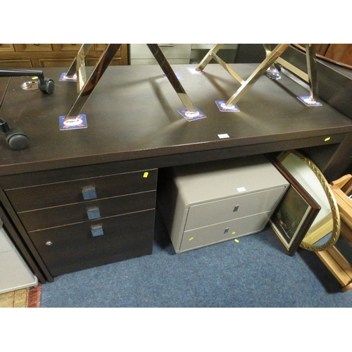 848 - A MODERN BROWN SINGLE PEDESTAL OFFICE DESK W- 140CM