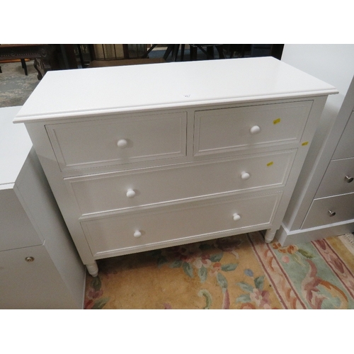 867 - A MODERN FOUR DRAWER WHITE CHEST