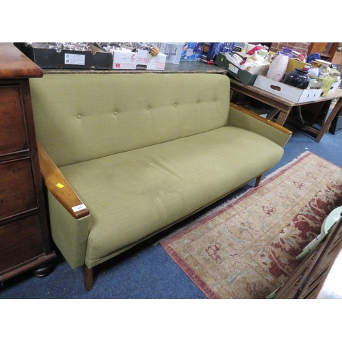 880 - A MID CENTURY UPHOLSTERED SETTEE