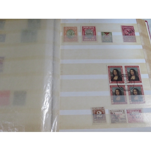 150 - SIX ALBUMS OF WORLD STAMPS WITH MANY VALUABLE EXAMPLES, recommended for viewing in person