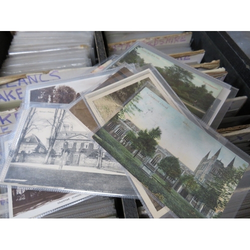 211 - A LARGE TRAY OF BRITISH POSTCARDS, sorted by country / area, with many vintage examples, postcards c... 