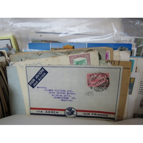 216 - A TRAY OF MAINLY POSTCARDS, to include vintage examples together with a few first day covers