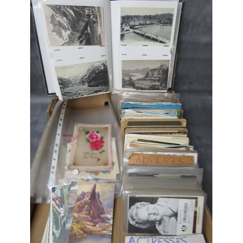 217 - A TRAY CONTAINING VINTAGE POSTCARD ALBUM, plus loose vintage postcards