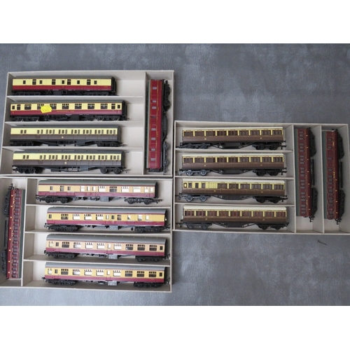 394 - A BOX CONTAINING SIXTEEN 00 GAUGE CARRIAGES, by Mainline, Airfix etc