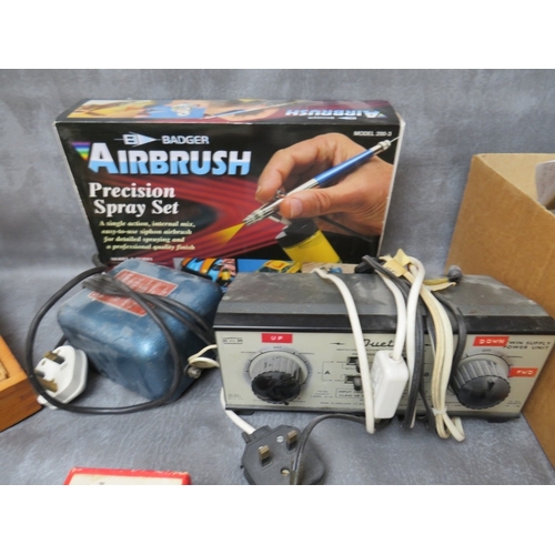 400 - A BOX CONTAINING TRAIN SET TRANSFORMER, modellers tools, Panier tank kit, badger airbrush spray set,... 