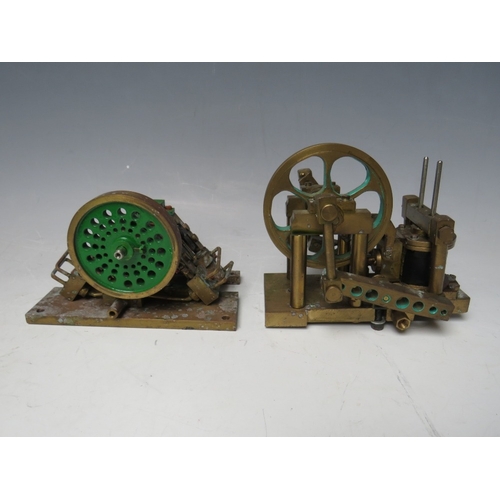 383 - A PAIR OF STEAM ENGINES WITH BUILD INSTRUCTIONS / PLANS, to include side lever engine and double dia... 