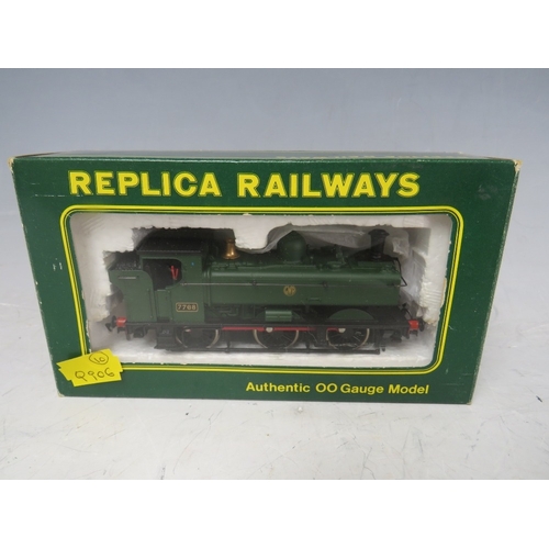 410 - FOUR 00 GAUGE SCALE TRAINS, to include Dapol diesel railcar Regional Railways, boxed Mainline 5764 G... 