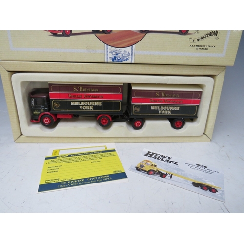 467 - A TRAY OF MIXED BOXED DIE CAST VEHICLES, to include Corgi Houseman AEC Mercury truck and trailer 978... 