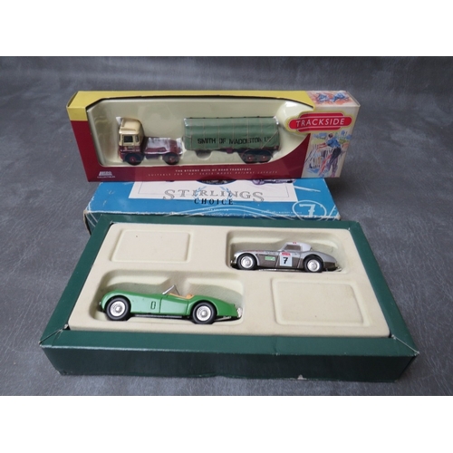 474 - A TRAY OF MIXED BOXED DIE CAST VEHICLES, to include Corgi Stirlings choice, Corgi Tellus Midland Red... 