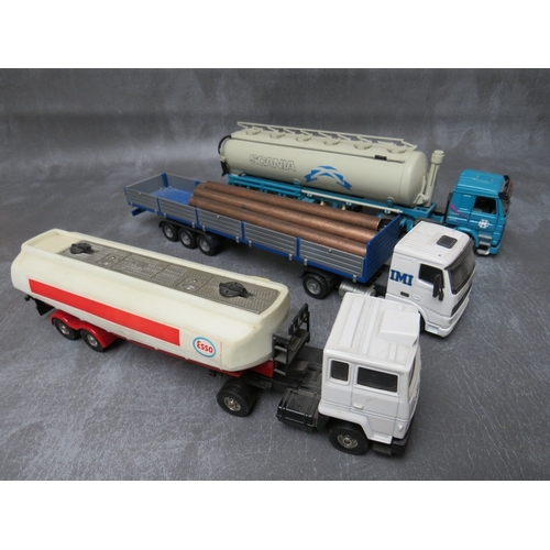 482 - TWELVE UNBOXED ARTICULATE LORRIES AND TRAILERS / TANKERS, mixed makes to include Tenko, Corgi etc.