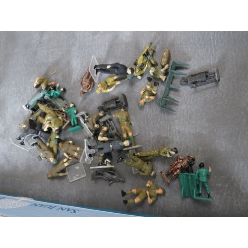 430 - TWO TRAYS OF PLASTIC MILITARY MODELS ETC., including soldiers, tanks and half tracks etc