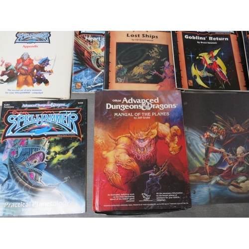 339 - A BOXED ADVANCED DUNGEONS & DRAGONS SPELLJAMMER THE LEGEND OF SPELLJAMMER, boxed Spelljammer Adventu... 