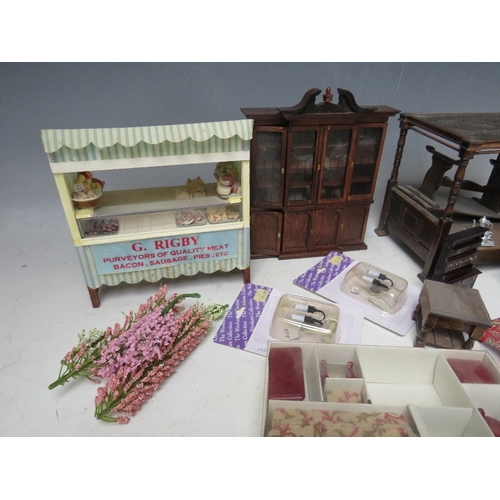 361 - A SMALL TRAY OF DOLLS HOUSE FURNITURE, to include a four poster bed, table and chairs, dresser, wall... 