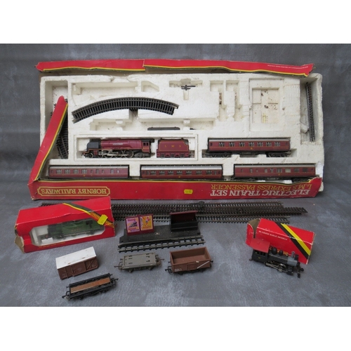 418 - A BOXED HORNBY 00 GAUGE LMS EXPRESS PASSENGER SET, to include Duchess of Sutherland steam locomotive... 