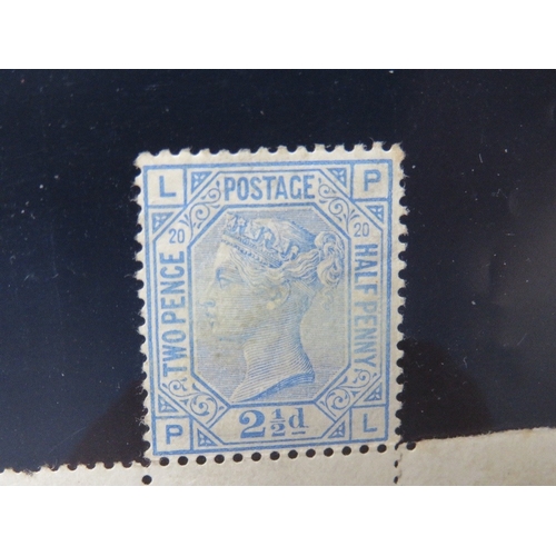 21 - QV MINT 1 1/2D BLUE, plate 20 showing 1 1/2d in margin and '592' warrant number in margin