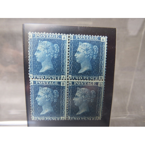 40 - QV MINT BLOCK OF 2D BLUES, plate 15, 2 stamps u/mint