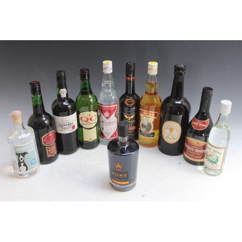 245 - ELEVEN ASSORTED BOTTLES OF SPIRITS, SHERRY, PORT ETC., to inlcude 1 50cl bottle of 'Whippet' gin, 1 ... 