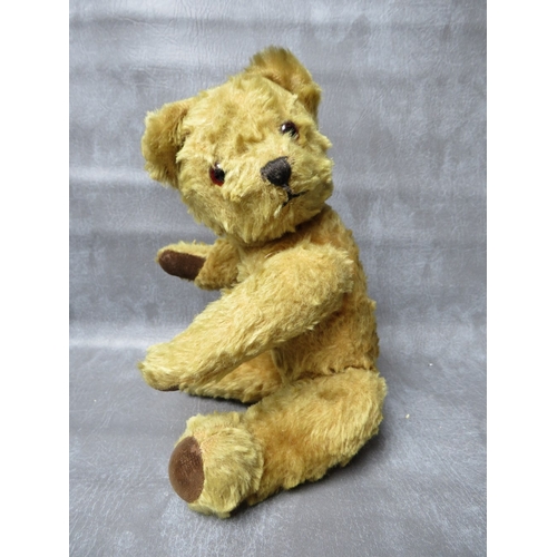 366 - A MID CENTURY VINTAGE MOHAIR  TEDDY BEAR WITH BELLS TO EARS, fully jointed, velvet pads, H 39 cm