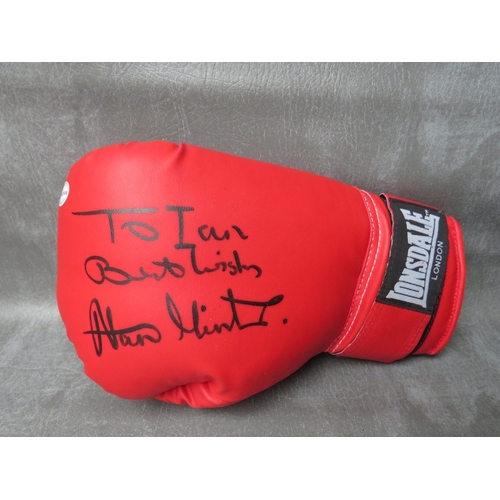 324 - THREE SIGNED BOXING GLOVES, to include Alan Minter, Dave Boy Green and Dave Courtney / Roy Shaw