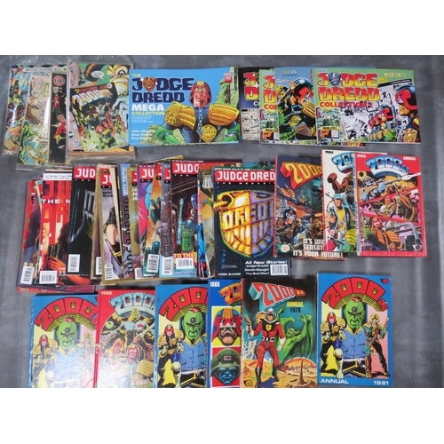 352 - A MIXED LOT OF COMICS AND COMIC BOOK ANNUALS, to include Carlton Comics E-Man No. 1,2,3 4 and 5, 200... 