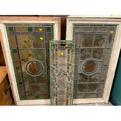 727 - Three 20th century vintage leaded, glazed light panels with floral and bird detail (Two framed)