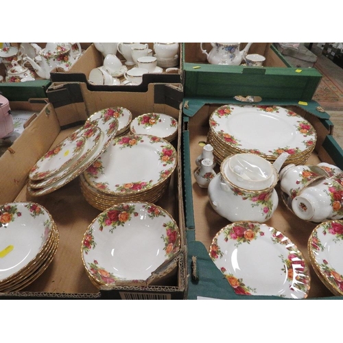 107 - TWO TRAYS OF ROYAL ALBERT OLD COUNTRY ROSES