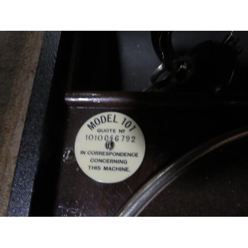 122 - A HMV MODEL 101 GRAMOPHONE