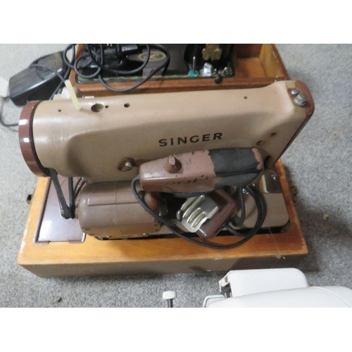 149 - FOUR ASSORTED VINTAGE SEWING MACHINES TO INCLUDE SINGER ETC - A/F TOGETHER WITH TWO OVERLOCK STYLE M... 