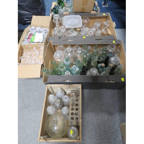 185 - FOUR TRAYS OF ASSORTED CHEMISTS, SCIENTIFIC AND OTHER BOTTLES