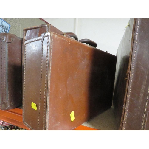 210 - SIX PIECES OF VINTAGE LUGGAGE