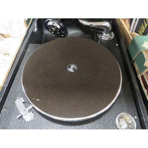 63 - A VINTAGE COLUMBIA RECORD PLAYER