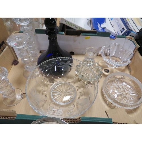 65 - TWO TRAYS OF ASSORTED GLASSWARE TO INCLUDE A SET OF THREE LITTALA GRADUATED GLASS CANDLESTICKS ETC