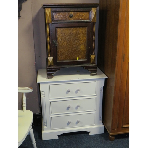 746 - A WHITE PAINTED THREE DRAWER CHEST TOGETHER WITH A FAUX LEATHER STYLE CABINET (2)