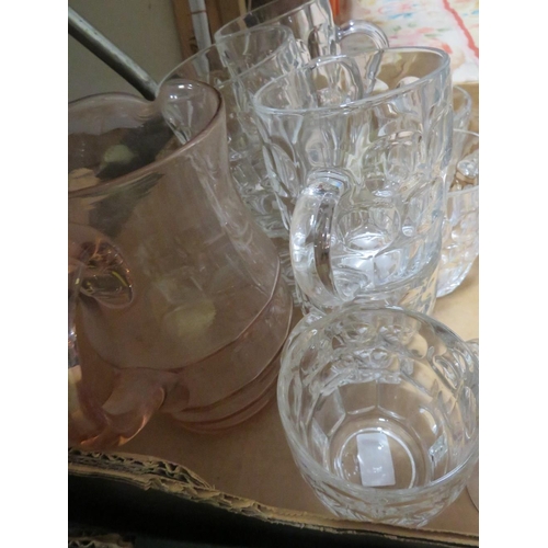 76 - TWO TRAYS OF ASSORTED CERAMICS & GLASS TO INCLUDE BABYCHAM GLASSES