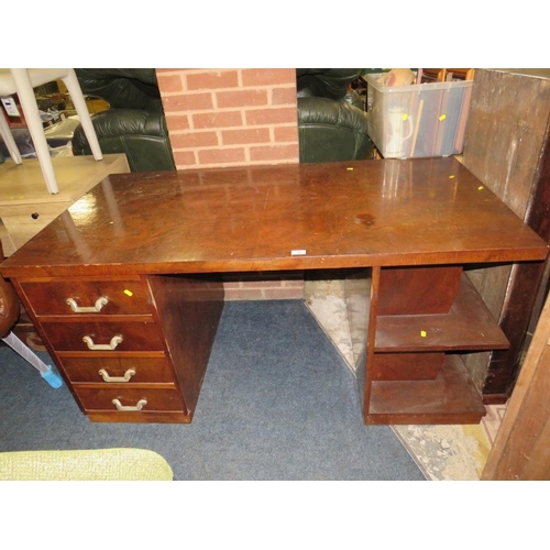 780 - A large Deco style pedestal desk with drawers to one side