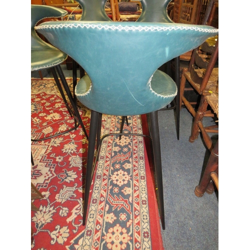 825 - Two pairs of green leather bar/kitchen stools