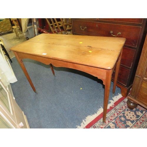 826 - A vintage pine side table on tapered legs W 108 cm