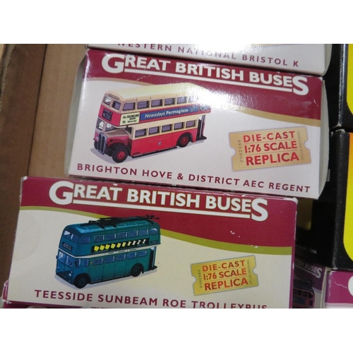 256 - NINE BOXED GREAT BRITISH BUSES 1:76 SCALE BUSES, TROLLEY BUSES AND COACHES TOGETHER WITH FOUR BOXED ... 