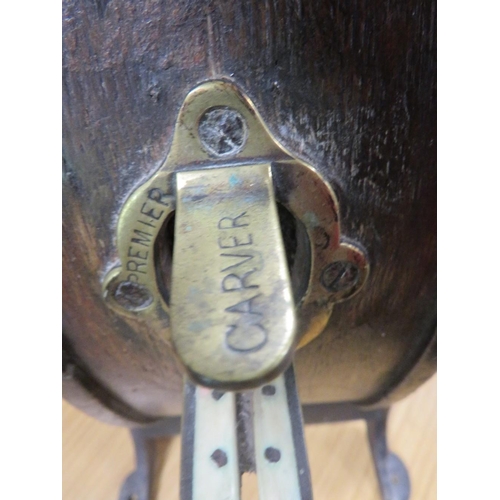 267 - A LATE 19TH/ EARLY 20TH CENTURY CIRCULAR KNIFE SHARPENER 'KENT - HIGH HOLOBORN LONDON'