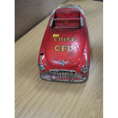 272 - A VINTAGE TINPLATE CAR 'CHIEF CENTRAL FIRES DEPARTMENT'