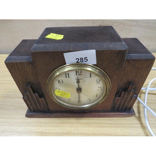 285 - A 19TH CENTURY VINTAGE FERRANTI ELECTRIC MANTEL CLOCK