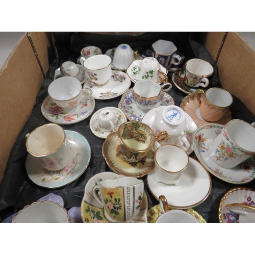 313 - A TRAY OF 20 MINATURE CUPS AND SAUCERS TO INCLUDE WEDGWOOD, LIMOGES ETC