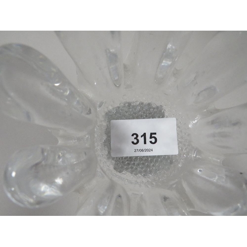 315 - A SWEDISH STYLE ART GLASS TEA LIGHT CANDLE HOLDER