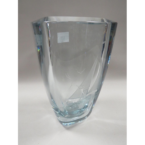 327 - A HEAVY SIGNED SWEDISH ART DECO TYPE STUDIO GLASS VASE ENGRAVED WITH A COUPLE RIDING A SAILBOAT