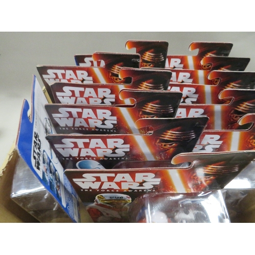 471 - TWELVE CARDED STAR WARS 'THE FORCE AWAKENS' FIGURES