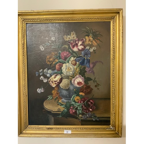 32 - A GILT FRAMED OIL ON CANVAS STILL LIFE STUDY OF A VASE OF FLOWERS ON A TABLE, 58 x 45 cm