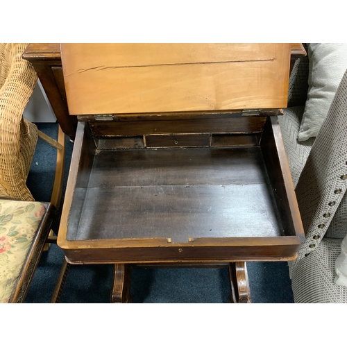 811 - A Victorian walnut and mahogany davenport inlaid desk A/F