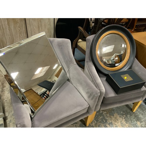 791 - A modern square mirrored stand together with a circular modern mirror and a box