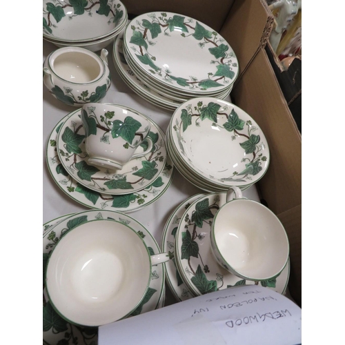 61 - A tray of Wedgwood Napoleon ivory tea and dinner ware